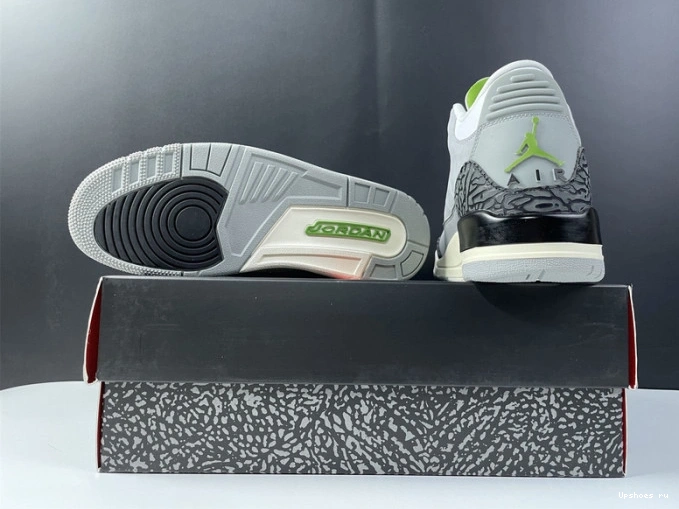 Chlorophyll 3 136064-006 Air Retro Jordan 0924